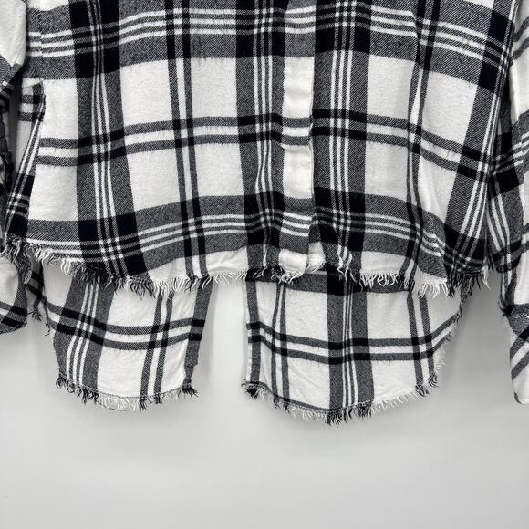 Cloth & Stone Plaid Roll Tab Sleeve Women’s XS Black White Soft Blouse - Picture 5 of 9
